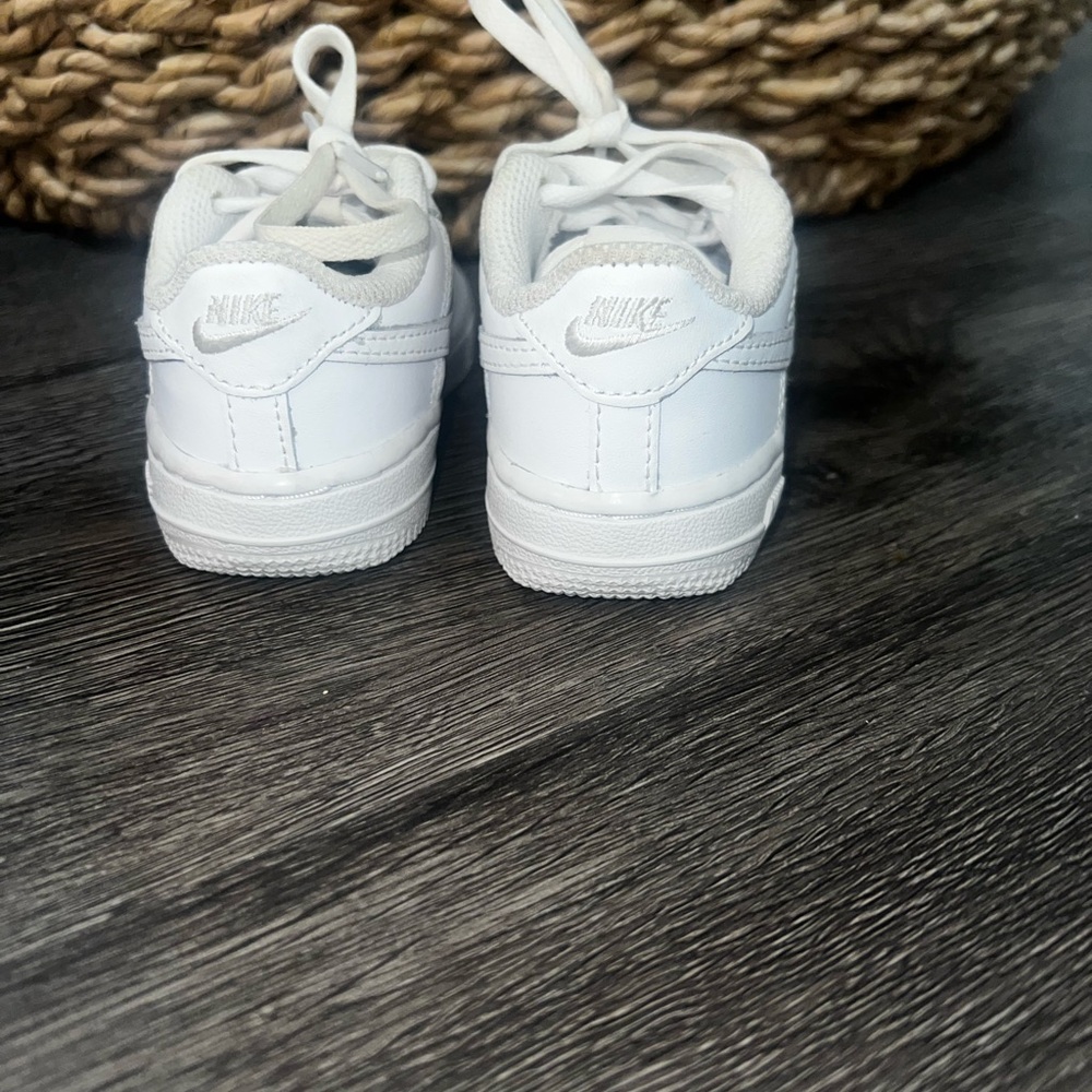 Force 1 - Picture 4 of 4